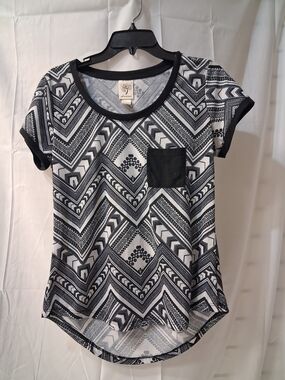 Self Esteem Black & White Geometric Pocket Tee